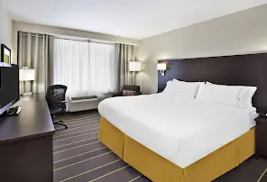 Book cars with professional drivers from Holiday Inn Express Sault Ste. Marie, an IHG Hotel to Manitoulin Island.Best limo services to Manitoulin Island