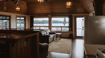 Achauffeur offers executive and personalized limousine services from Lang Lake Resort to Manitoulin Island. We maintain our limos clean and comfortable